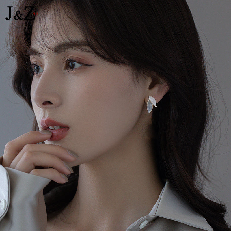 Women's Sterling Silver Fancy Special-Interest Design Stud Earrings