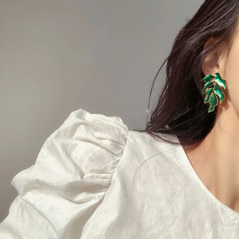 VIVILADY BOHO Trendy Alloy Drop Glaze Green Color Monstera Leaf Women Stud Earrings INS Chic Female Beach Jewelry Brincos