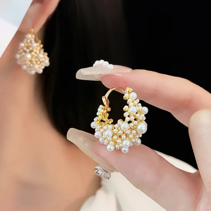 Irregular Metal Pearl Earrings European And American Style Personalized Fashion Stud Earrings Ladies Girls Travel Accessories