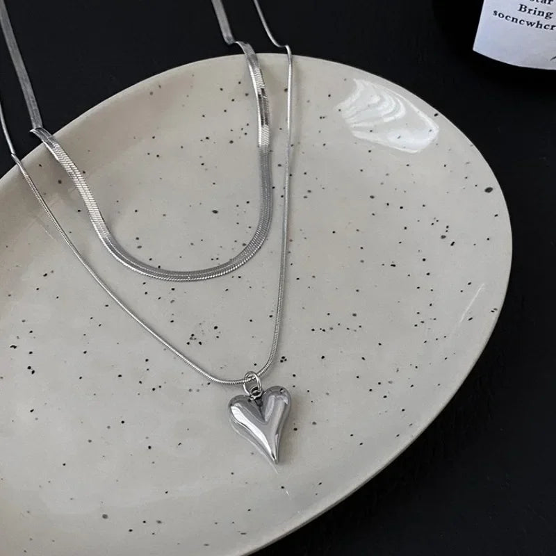 Double Layered Love Heart Pendant Necklace for Women Simple Neck Chain Jewelry Femme Ladies Party Necklace Fashion Jewelry