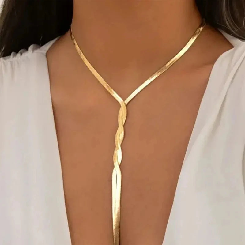 Sexy Goth Adjustable Flat Snake Long Chain Necklace for Women Vintage Weave Twisted Link Chest Choker Aesthetic Neck Jewelry